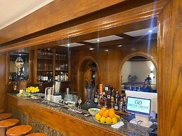 Green Grove Guest house