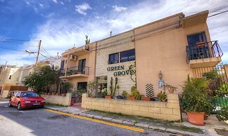 Green Grove Guest house