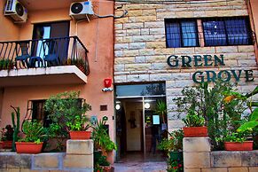 Green Grove Guest house