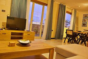 Green Grove Guest house