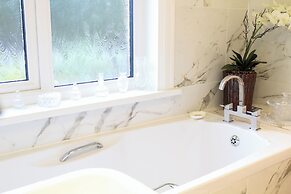 Regents park road single room