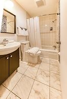 Remparts 2 Bed w Private terrace & sauna