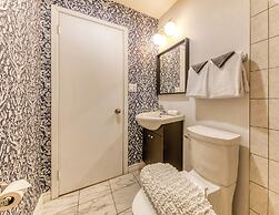 Remparts 2 Bed w Private terrace & sauna