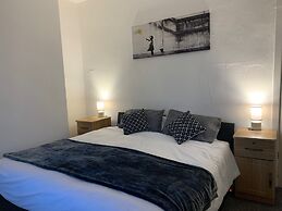 Stylish Home Retreat on Outskirts of Liverpool