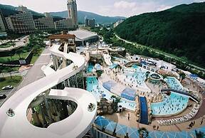 Galaxy x Hotel type Caravan Glamping&Pension