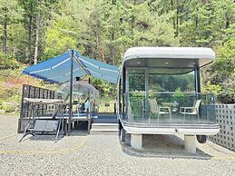 Galaxy x Hotel type Caravan Glamping&Pension
