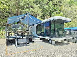 Galaxy x Hotel type Caravan Glamping&Pension