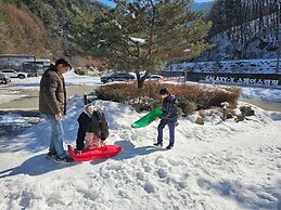 Galaxy x Hotel type Caravan Glamping&Pension