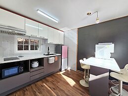 Galaxy x Hotel type Caravan Glamping&Pension