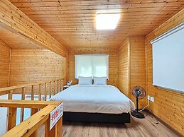 Galaxy x Hotel type Caravan Glamping&Pension