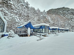 Galaxy x Hotel type Caravan Glamping&Pension