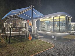 Galaxy x Hotel type Caravan Glamping&Pension