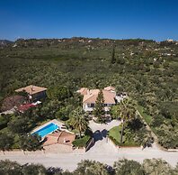 Villa Lilly With Private Pool