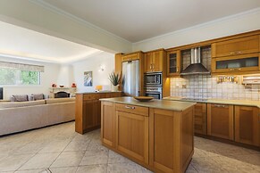 Villa Lilly With Private Pool