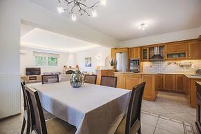 Villa Lilly With Private Pool