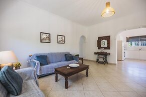 Villa Lilly With Private Pool