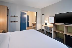 Spark By Hilton Walker Grand Rapids North