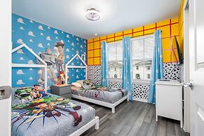 Family Friendly 5Bd Close to Disney Windsor Cay 1269