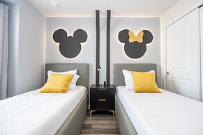 Family Friendly 5Bd Close to Disney Windsor Cay 1269