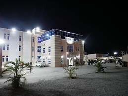 Sarina Suites and Apartments