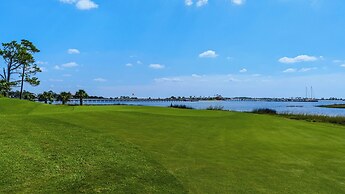 2BR Condo w/ Pool & Lagoon View