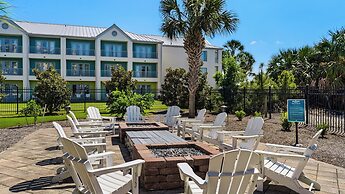 2BR Condo w/ Pool & Lagoon View