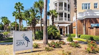 2BR Condo w/ Pool & Lagoon View