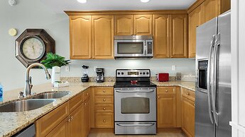 2BR Condo w/ Pool & Lagoon View