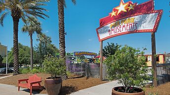 2BR Condo w/ Pool & Lagoon View