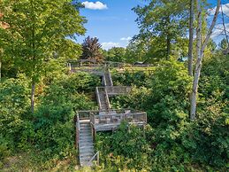 Sleeping Bear Resort