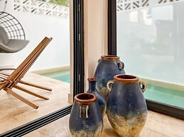 Amazing House With Private Pool in La Veleta