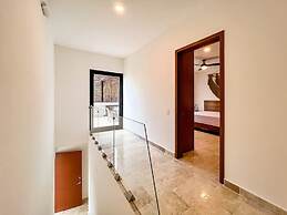 Amazing House With Private Pool in La Veleta