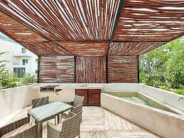 Amazing House With Private Pool in La Veleta