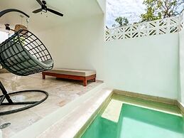 Amazing House With Private Pool in La Veleta