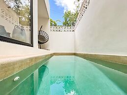 Amazing House With Private Pool in La Veleta