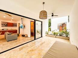 Amazing House With Private Pool in La Veleta