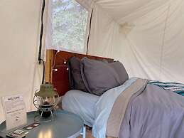 Alpenglow Luxury Camping