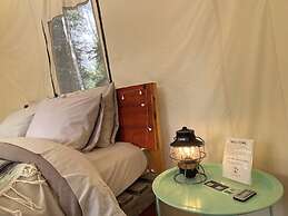 Alpenglow Luxury Camping