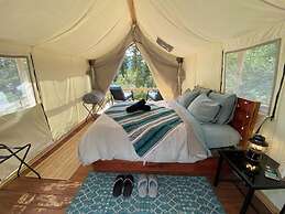 Alpenglow Luxury Camping