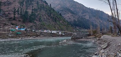 Breeze Inn Hotel & Restaurant