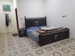 Breeze Inn Hotel & Restaurant