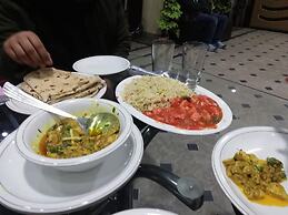 Breeze Inn Hotel & Restaurant