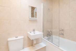 Host Stay St Martin s Road