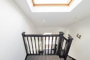 Host Stay St Martin s Road