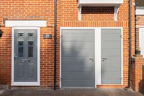 Host Stay St Martin s Road