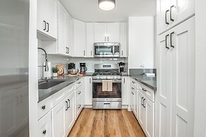 2BR/2BA Condos in Kuhio at Waikiki with Parking!