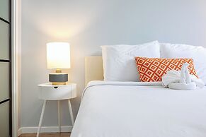 2BR/2BA Condos in Kuhio at Waikiki with Parking!