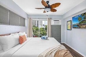 2BR/2BA Condos in Kuhio at Waikiki with Parking!