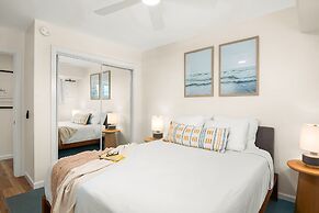 2BR/2BA Condos in Kuhio at Waikiki with Parking!
