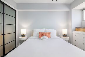 2BR/2BA Condos in Kuhio at Waikiki with Parking!